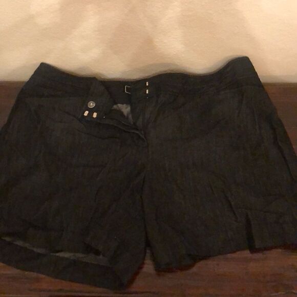 Dark denim plus size shorts - Picture 1 of 4